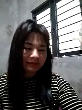 Snapshot of kute-00 chatting on 02-24-26, 02:42 kute-00 online show from 02-24-26, 02:42