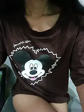 Daizy Shah online show from 06-05-26, 01:34