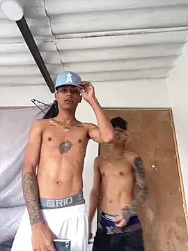 Snapshot of cofla_30 chatting on 02-13-26, 01:51 cofla 30 online show from 02-13-26, 01:51