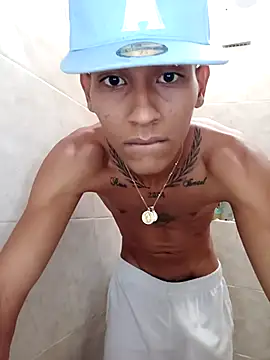 Snapshot of cofla_30 chatting on 02-15-26, 10:39 cofla 30 online show from 02-15-26, 10:39