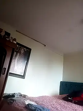 Snapshot of -AngelNova- chatting on 12-15-25, 03:49 -AngelNova- online show from 12-15-25, 03:49