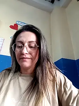 Snapshot of -AngelNova- chatting on 02-06-26, 01:36 -AngelNova- online show from 02-06-26, 01:36