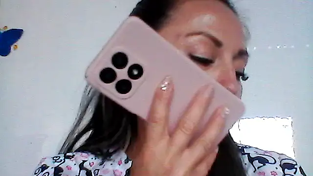 Snapshot of -AngelNova- chatting on 03-12-26, 12:33 -AngelNova- online show from 03-12-26, 12:33