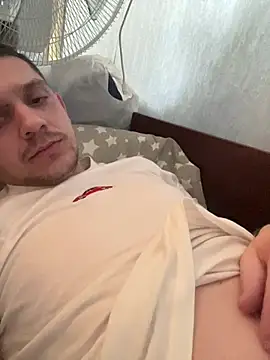 Snapshot of BogdanNegoda chatting on 02-08-26, 12:41 BogdanNegoda online show from 02-08-26, 12:41