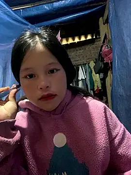 O o UwU o O online show from 11-08-25, 02:34