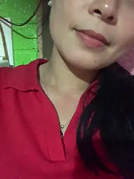 Snapshot of Baby-kis03 chatting on 10-30-25, 01:12 Baby-kis03 online show from 10-30-25, 01:12