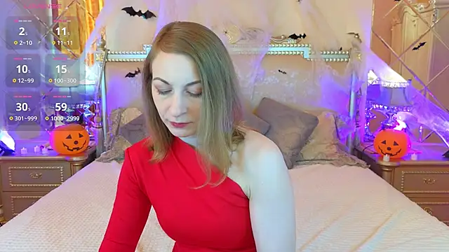 Snapshot of Katherine_Loveau chatting on 10-22-25, 04:46 Katherine Loveau online show from 10-22-25, 04:46