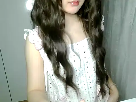 Annabelle-e online show from 07-19-26, 08:56