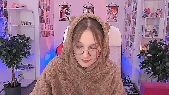 Snapshot of JenniferKiim chatting on 11-03-25, 11:33 JenniferKiim online show from 11-03-25, 11:33