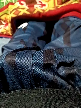 Snapshot of EMERKITHO_20_R chatting on 09-17-25, 12:51 EMERKITHO 20 R online show from 09-17-25, 12:51