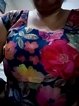 Snapshot of Rakhi_sawant143 chatting on 09-23-25, 05:05 Rakhi sawant143 online show from 09-23-25, 05:05