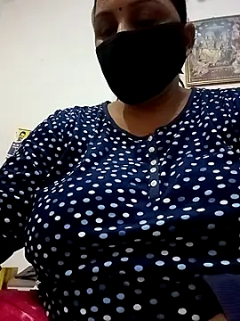 Snapshot of Rakhi_sawant143 chatting on 11-15-25, 02:31 Rakhi sawant143 online show from 11-15-25, 02:31