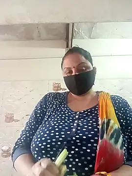 Snapshot of Rakhi_sawant143 chatting on 11-17-25, 02:17 Rakhi sawant143 online show from 11-17-25, 02:17