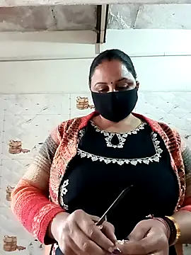 Snapshot of Rakhi_sawant143 chatting on 11-27-25, 02:24 Rakhi sawant143 online show from 11-27-25, 02:24