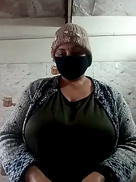 Snapshot of Rakhi_sawant143 chatting on 02-02-26, 03:16 Rakhi sawant143 online show from 02-02-26, 03:16