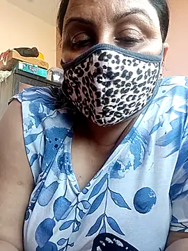 Snapshot of Rakhi_sawant143 chatting on 06-22-26, 11:07 Rakhi sawant143 online show from 06-22-26, 11:07