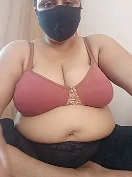 Snapshot of Rakhi_sawant143 chatting on 06-29-26, 01:45 Rakhi sawant143 online show from 06-29-26, 01:45