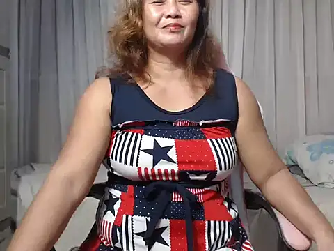 FelisitaG online show from 10-26-25, 10:21