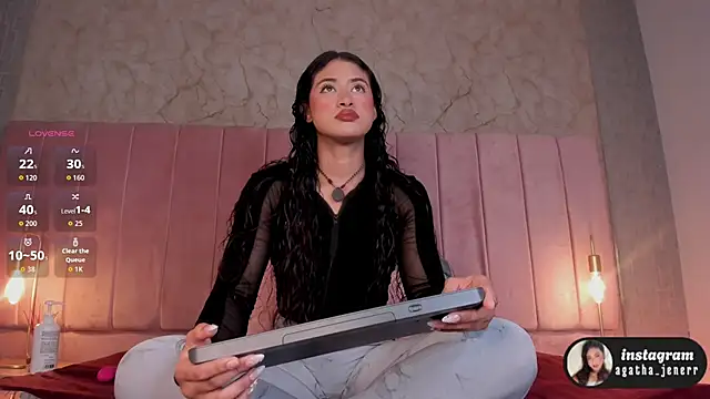 agatha jener online show from 03-07-26, 11:29