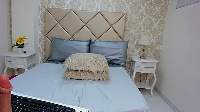 Natashanaughty online show from 02-11-26, 12:48