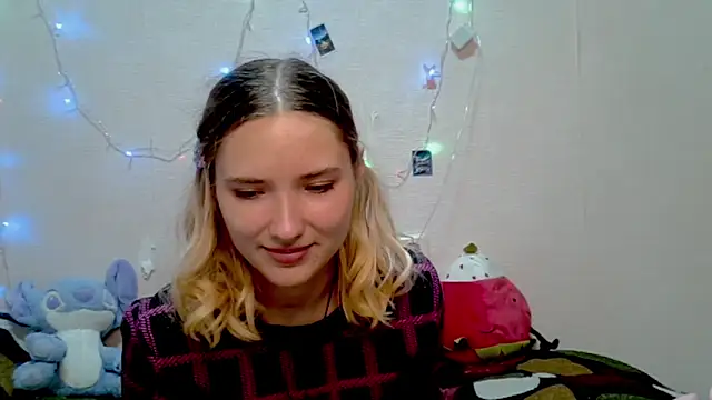 Snapshot of _kikiclark__ chatting on 10-03-25, 08:50 kikiclark online show from 10-03-25, 08:50