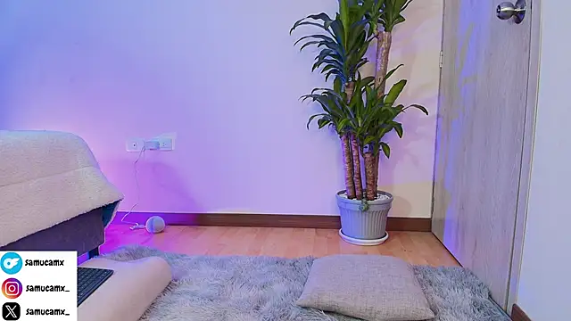 Snapshot of samucamx_ chatting on 09-25-25, 02:59 samucamx  online show from 09-25-25, 02:59