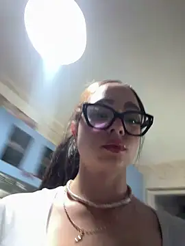 Snapshot of hottiee_melannie chatting on 03-12-26, 02:39 hottiee melannie online show from 03-12-26, 02:39