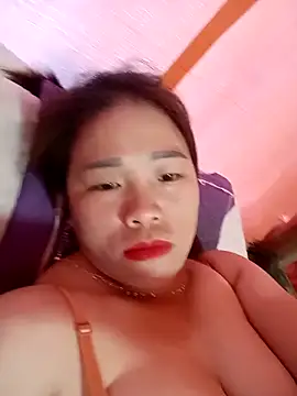 Snapshot of sumy-00 chatting on 09-19-25, 01:51 sumy-00 online show from 09-19-25, 01:51