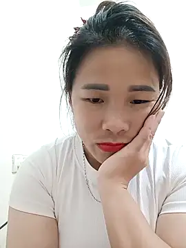 Snapshot of sumy-00 chatting on 11-11-25, 01:44 sumy-00 online show from 11-11-25, 01:44