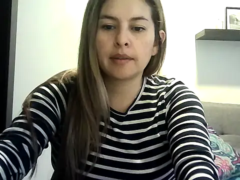 Valery  Rouse  online show from 04-24-26, 08:55