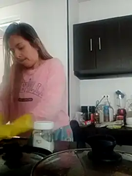 Valery  Rouse  online show from 04-29-26, 02:32