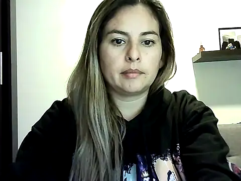Valery  Rouse  online show from 06-01-26, 12:12