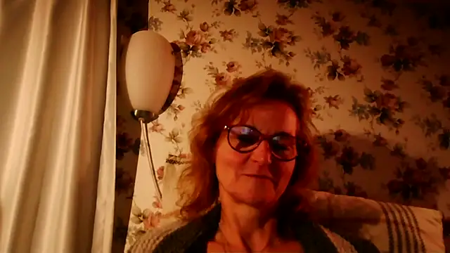 Valinella online show from 02-21-26, 07:37