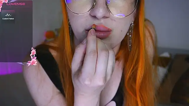 DaddysLittleSlutfox online show from 07-22-26, 03:48