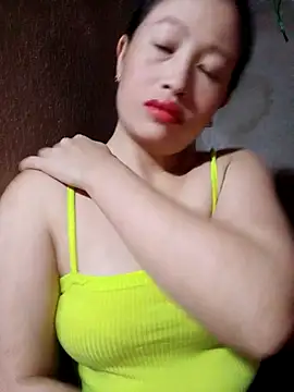 Snapshot of VanGau031694 chatting on 10-13-25, 06:24 VanGau031694 online show from 10-13-25, 06:24