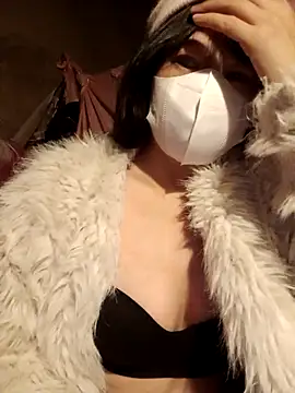 Snapshot of VanGau031694 chatting on 01-12-26, 12:05 VanGau031694 online show from 01-12-26, 12:05