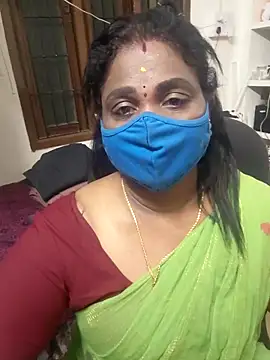 Snapshot of Tamil_Kavitha10 chatting on 11-19-25, 03:23 Tamil Kavitha10 online show from 11-19-25, 03:23