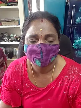 Snapshot of Tamil_Kavitha10 chatting on 12-22-25, 09:50 Tamil Kavitha10 online show from 12-22-25, 09:50