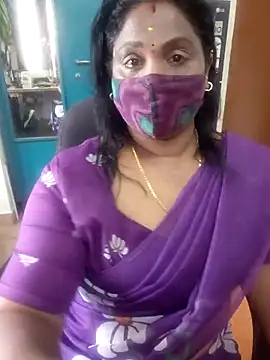 Snapshot of Tamil_Kavitha10 chatting on 02-01-26, 08:13 Tamil Kavitha10 online show from 02-01-26, 08:13