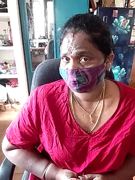 Snapshot of Tamil_Kavitha10 chatting on 03-04-26, 10:10 Tamil Kavitha10 online show from 03-04-26, 10:10