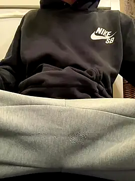 420boy   online show from 10-21-25, 08:04