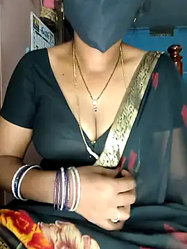 Snapshot of SindhuHappy chatting on 05-11-26, 11:13 SindhuHappy online show from 05-11-26, 11:13