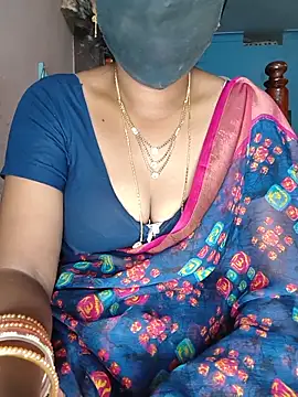 Snapshot of SindhuHappy chatting on 06-04-26, 11:44 SindhuHappy online show from 06-04-26, 11:44