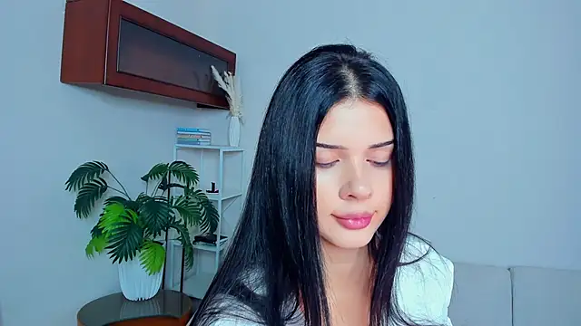 Snapshot of JoCauterucci chatting on 09-13-25, 06:46 JoCauterucci online show from 09-13-25, 06:46