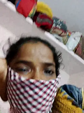 poojasexygirl2007 online show from 09-11-25, 05:29