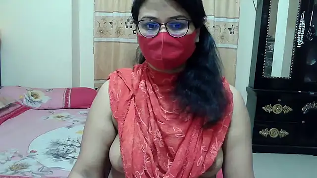 Elena cruz5 online show from 11-26-25, 12:50