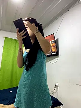 Snapshot of sashaxxx1630 chatting on 09-26-25, 06:39 sashaxxx1630 online show from 09-26-25, 06:39