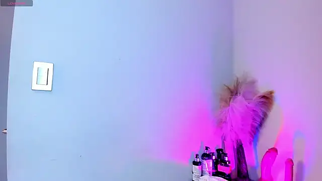 Mia Valentine  online show from 12-15-25, 08:24