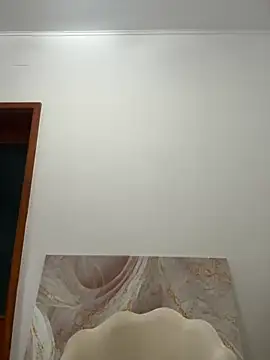 VampyScarlet online show from 10-18-25, 04:26