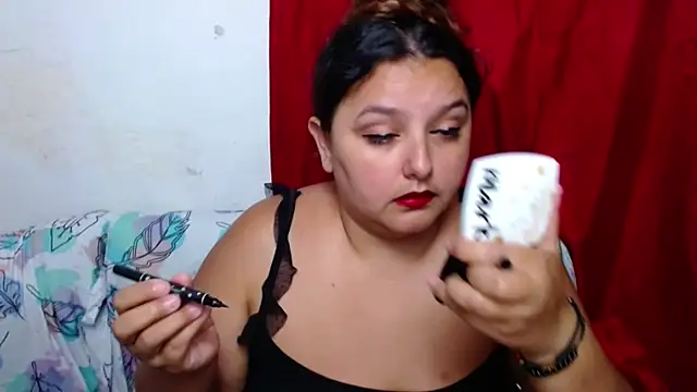 KeilyHall online show from 09-28-25, 04:29